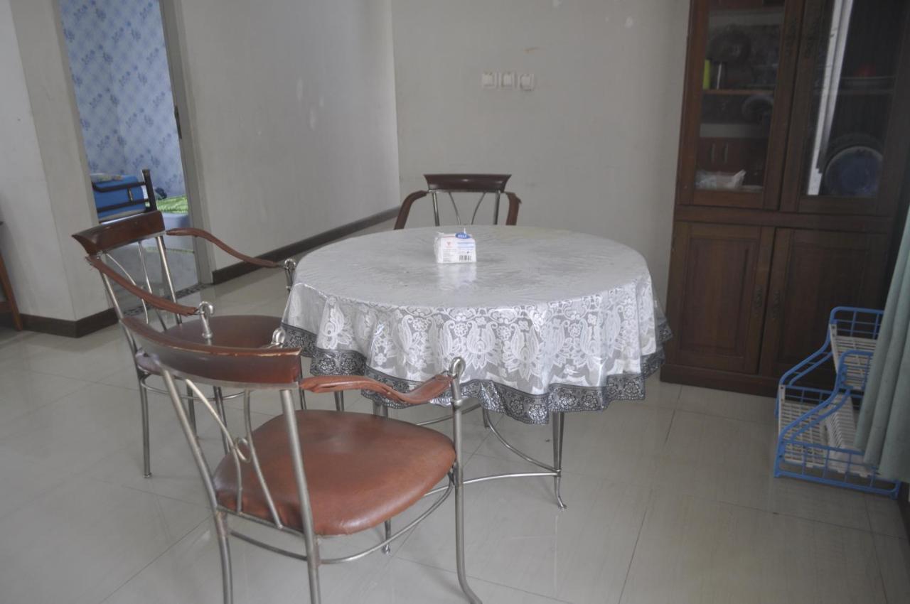 Villa Dallil Putra Lembang